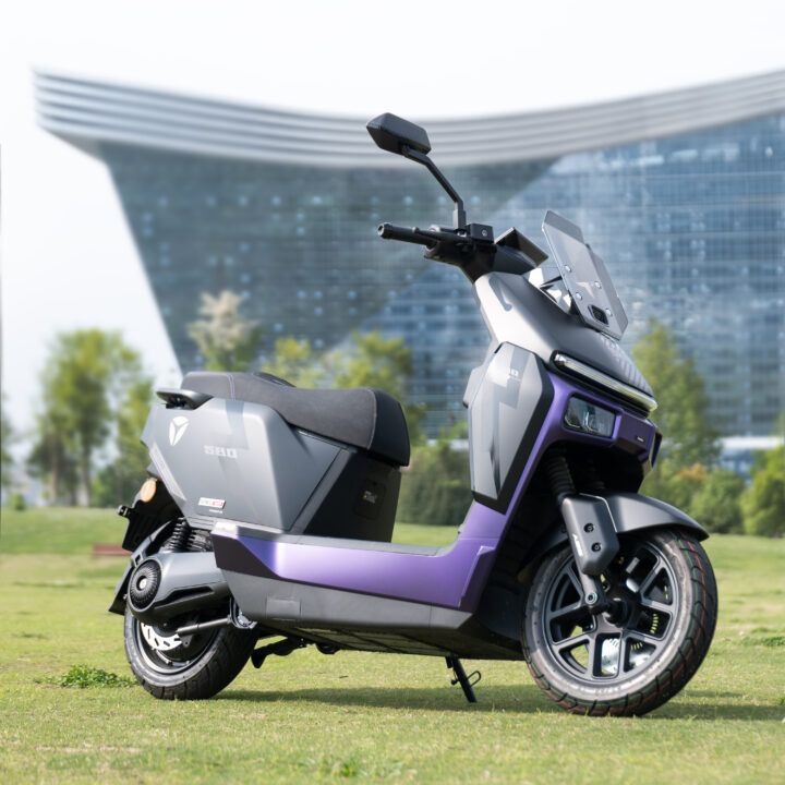 雅迪4月1日起全线产品价格上调超300元